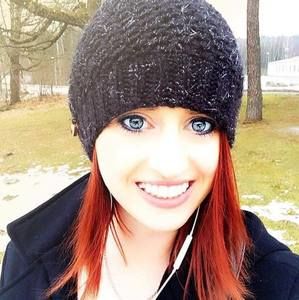 Meet your Posher, Ashley